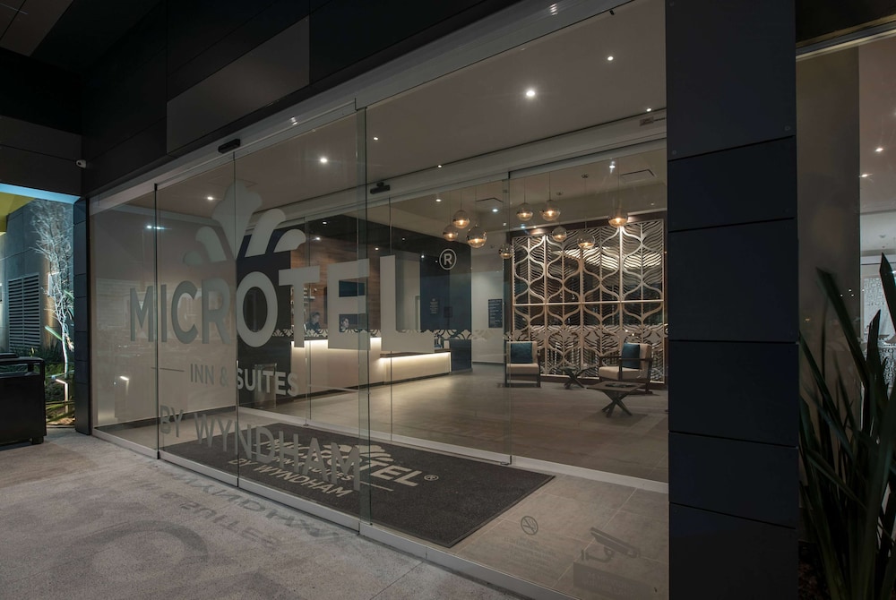 Microtel Inn Suites By Wyndham Irapuato 23/28