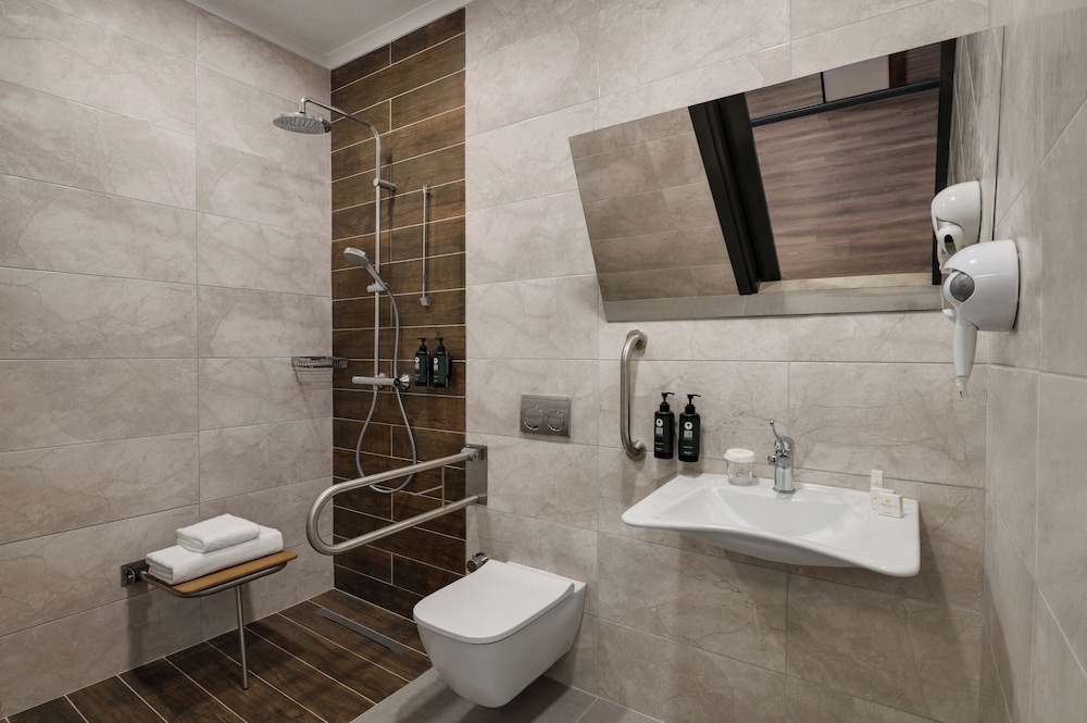 La Quinta By Wyndham Istanbul Kartal 48/51