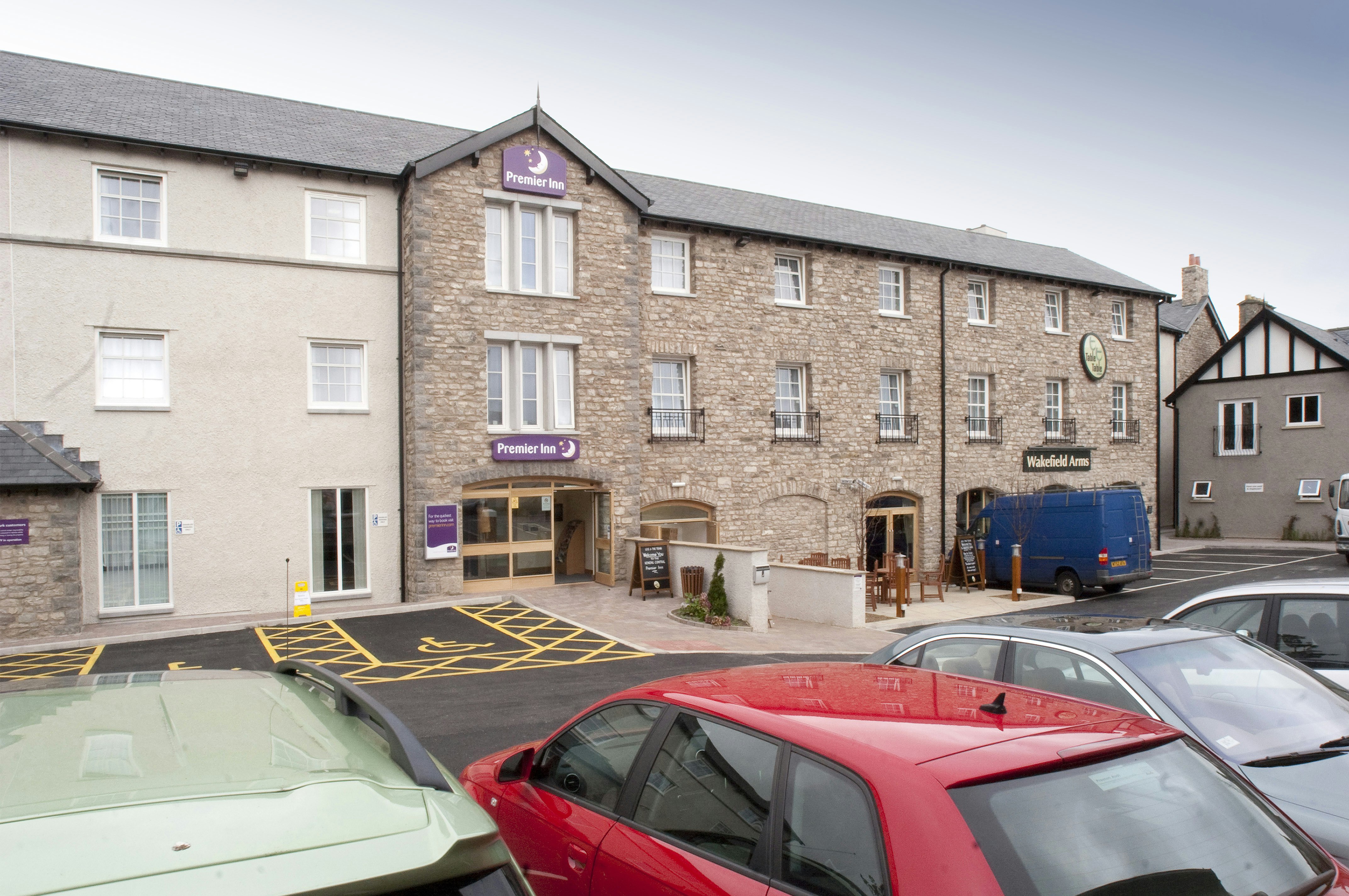 Premier Inn Kendal Central Hotel 5/26