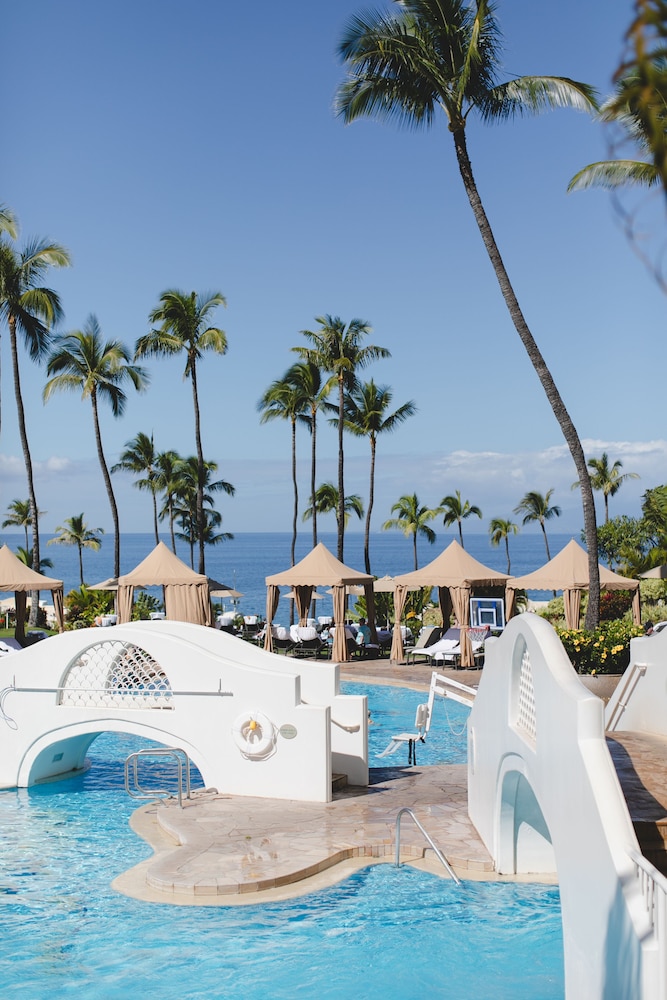 Fairmont Kea Lani Maui 68/74