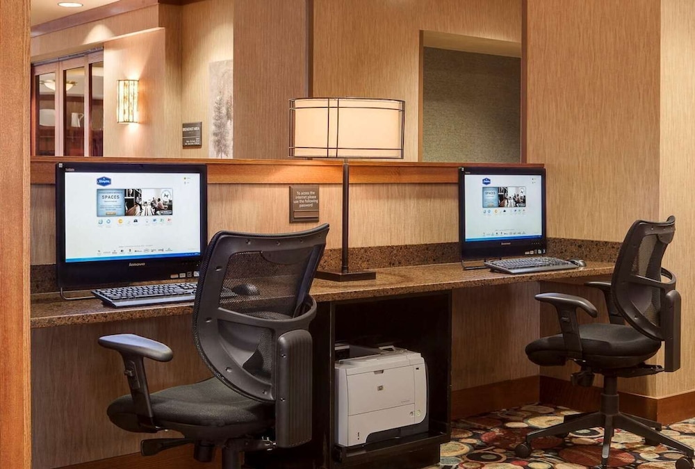 Hampton Inn Council Bluffs 36/41