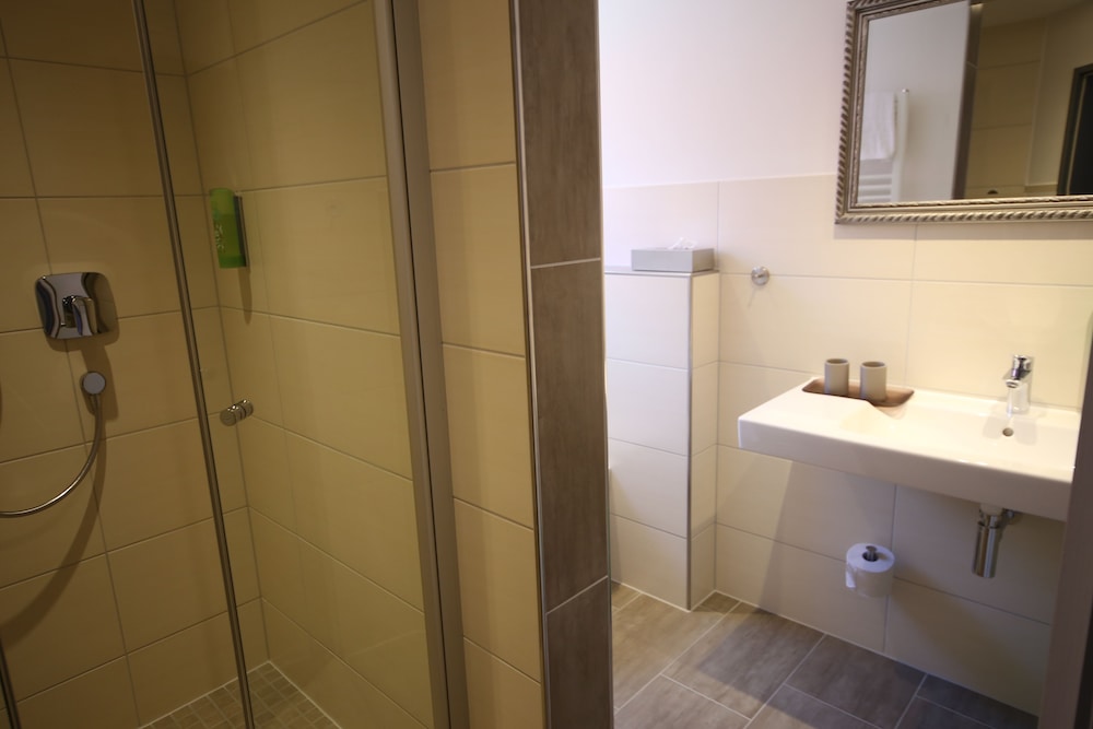 Hotel Vintage Am Bundesbank-Bunker 47/50