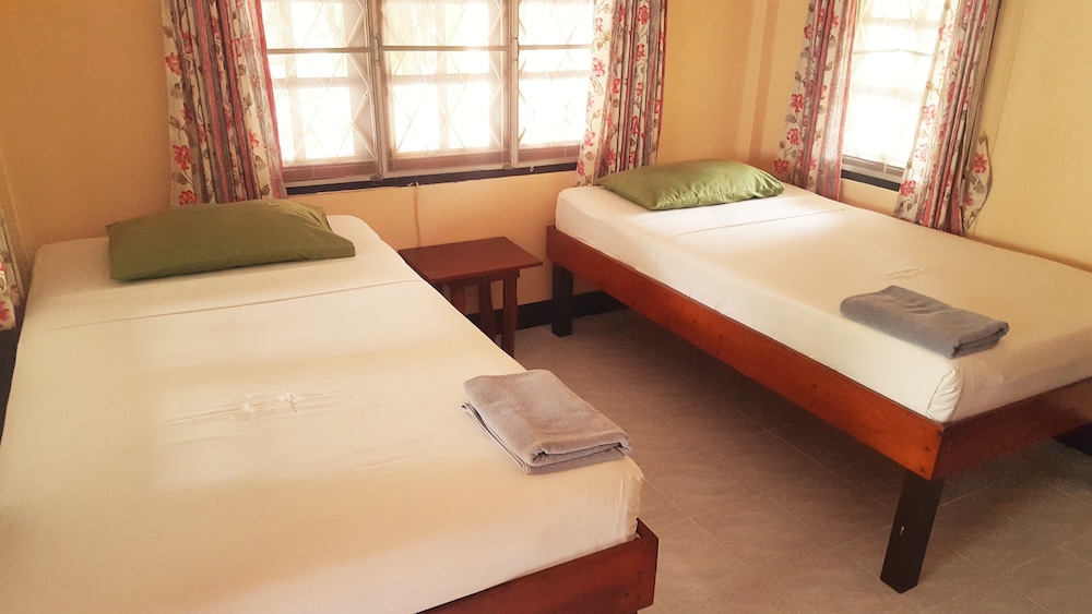 First Villa Beach Resort 36/75