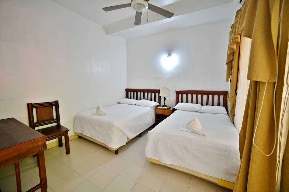 Hotel Petén 37/111