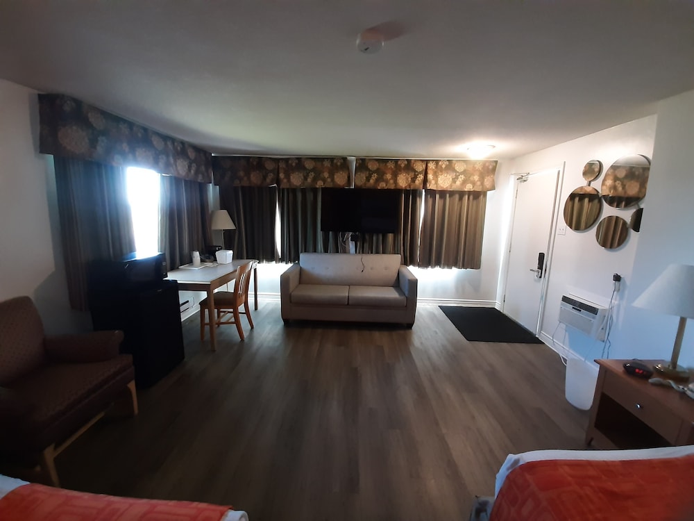 Howard Johnson By Wyndham Woodstock Nb 26/35