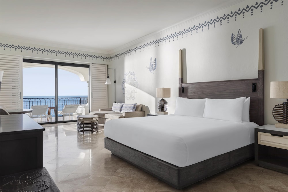 Elite, 2 Queen Beds