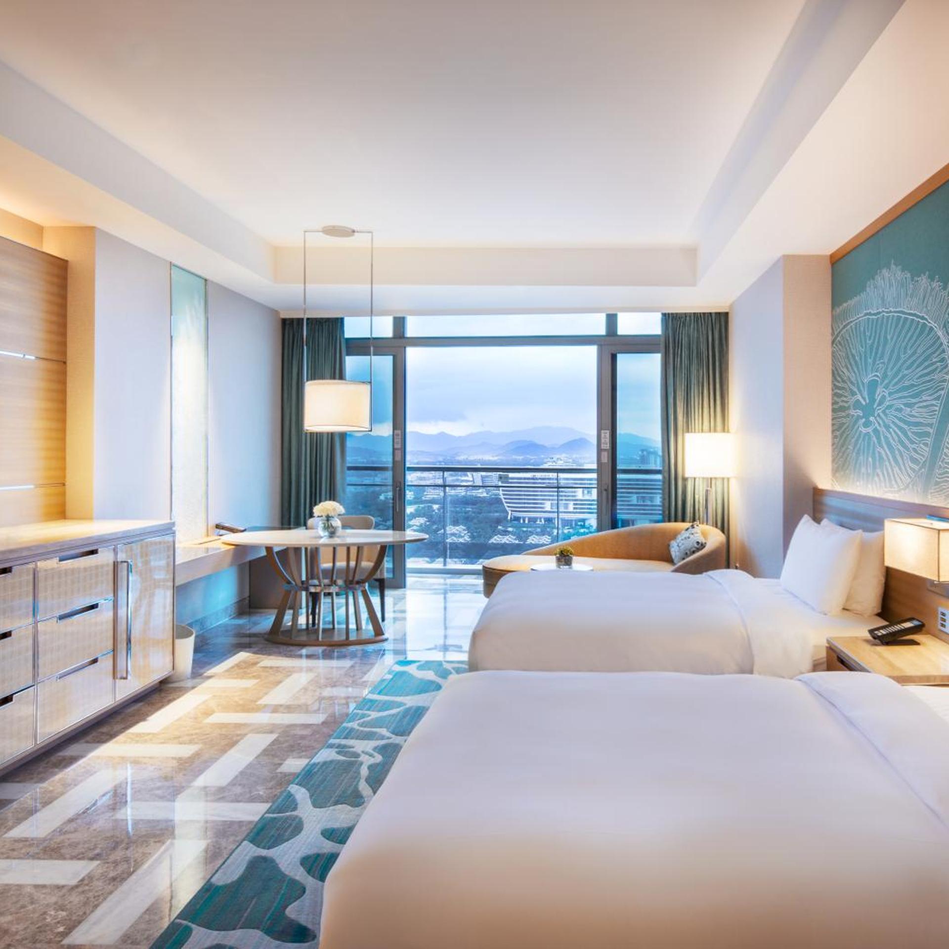 Imperial Club, Queen Bed, Ocean View