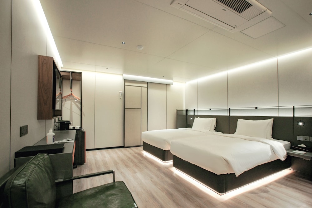 STANDARD, TWIN BEDS