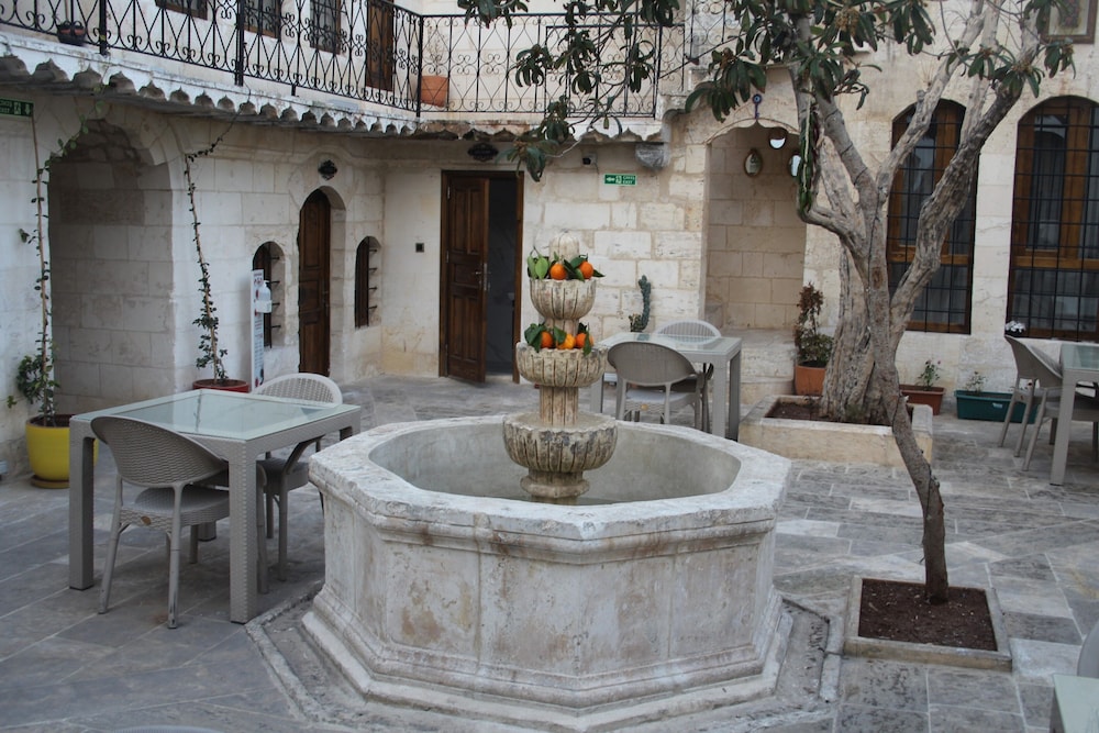 Tessera Hotel 34/49