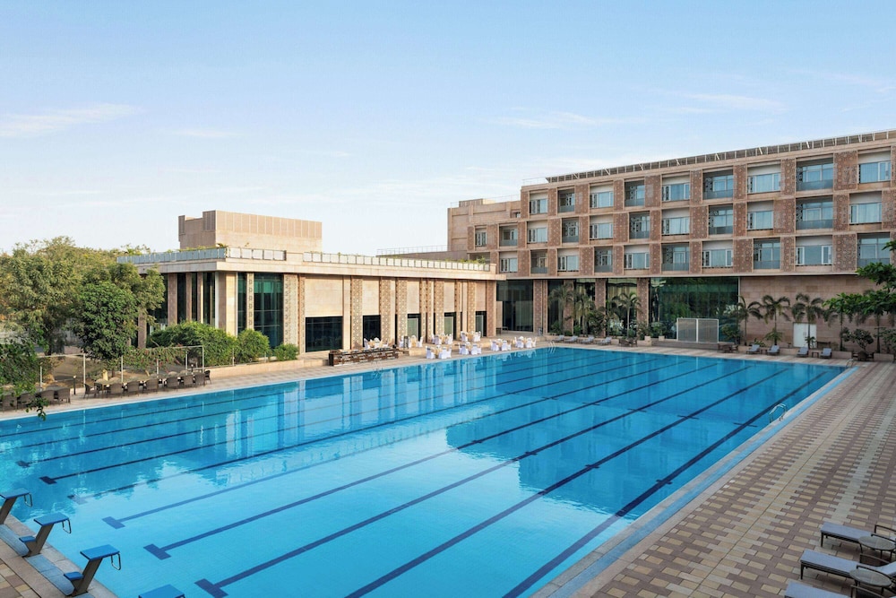 Ramada by Wyndham Ahmedabad Narendra Modi Stadium Motera 24/49