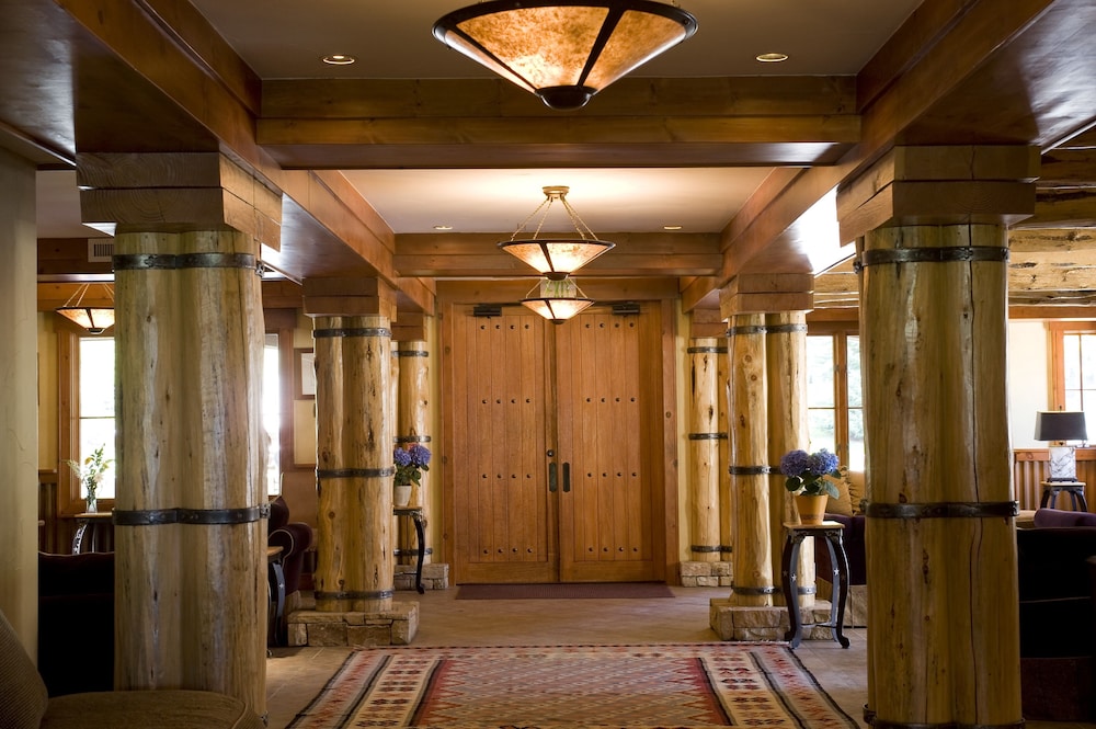 Inn at Lost Creek 9/59