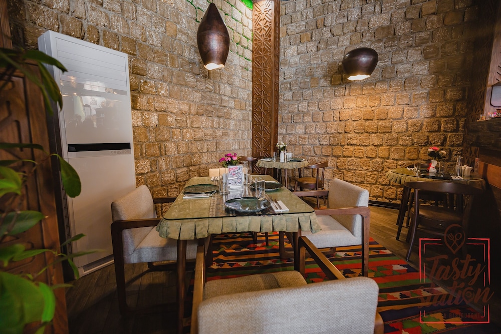 Maajid Hotel 35/50