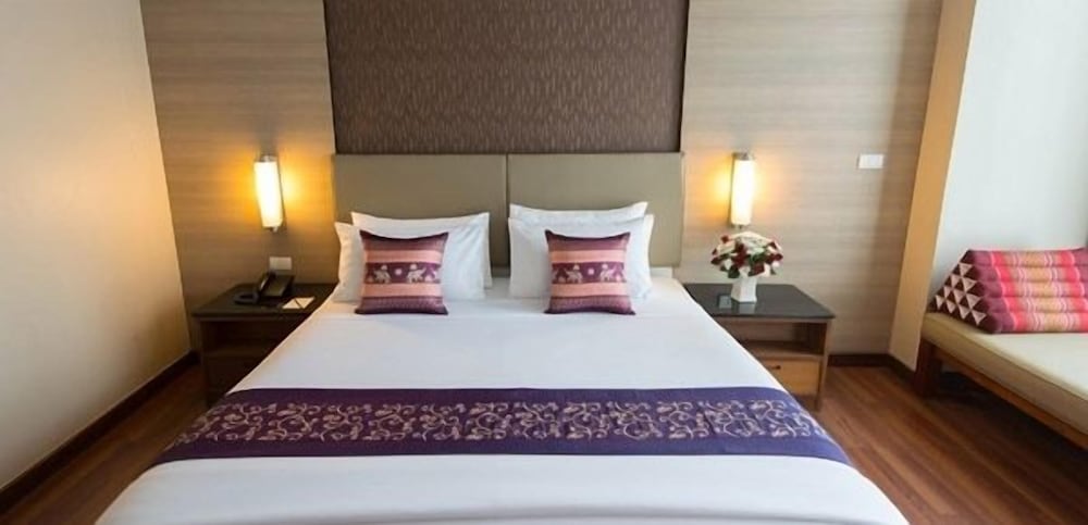 Marsi Hotel 14/28