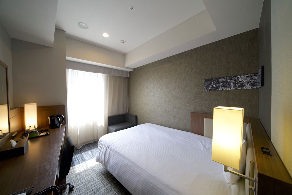 Ibis Styles Tokyo Ginza 24/48