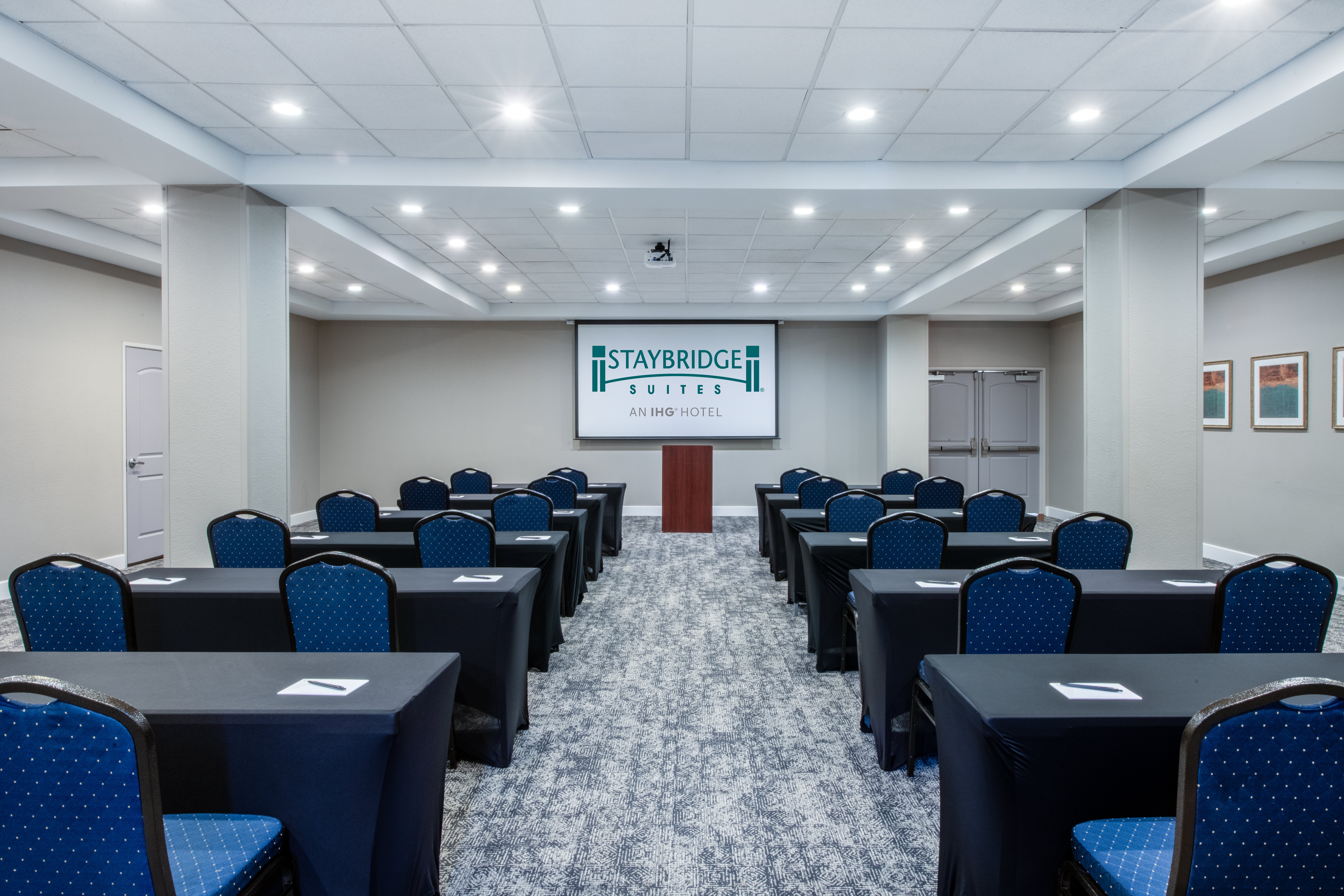 STAYBRIDGE SUITES ATLANTA AIRPORT 27/35