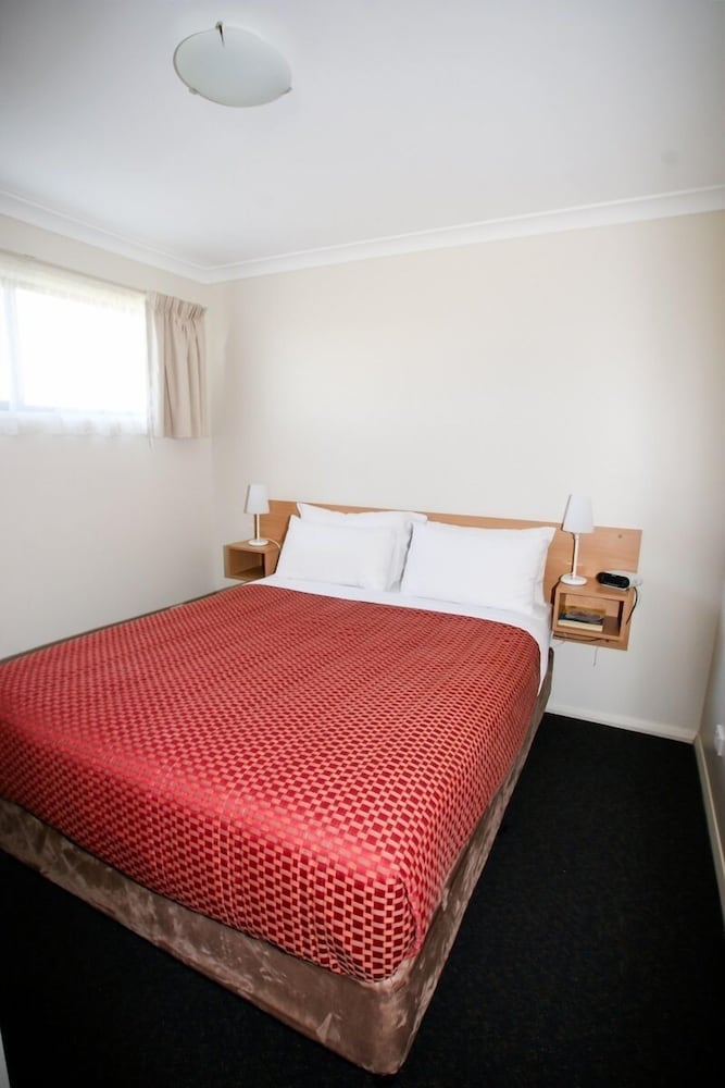 BIG4 Hobart Airport Tourist Park Hotel 19/48