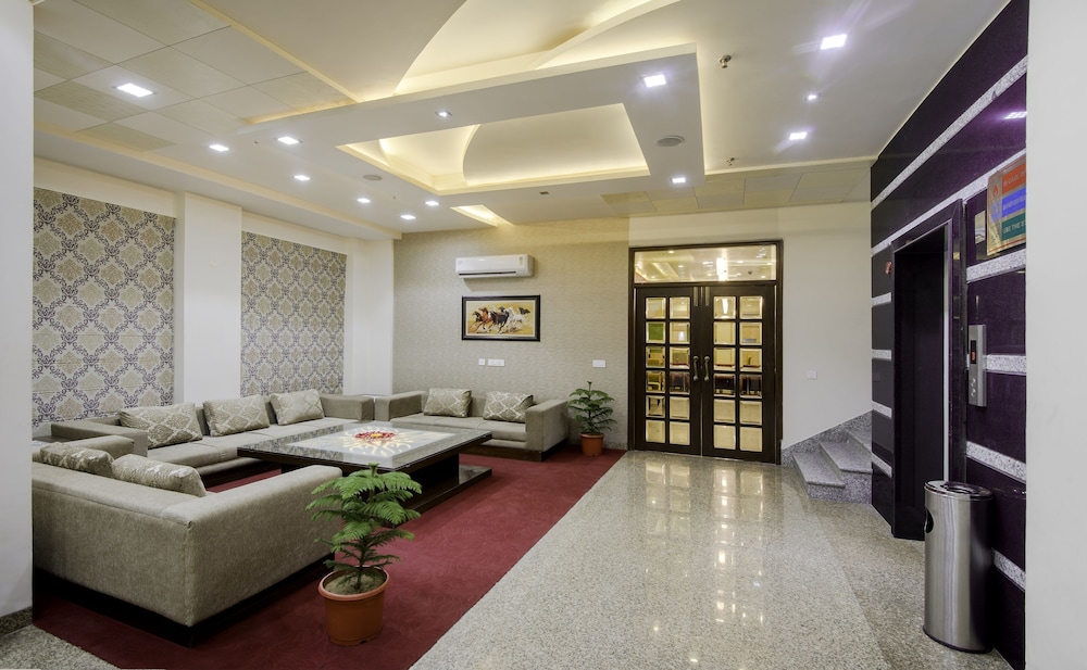 Hotel Yash Regency 29/49