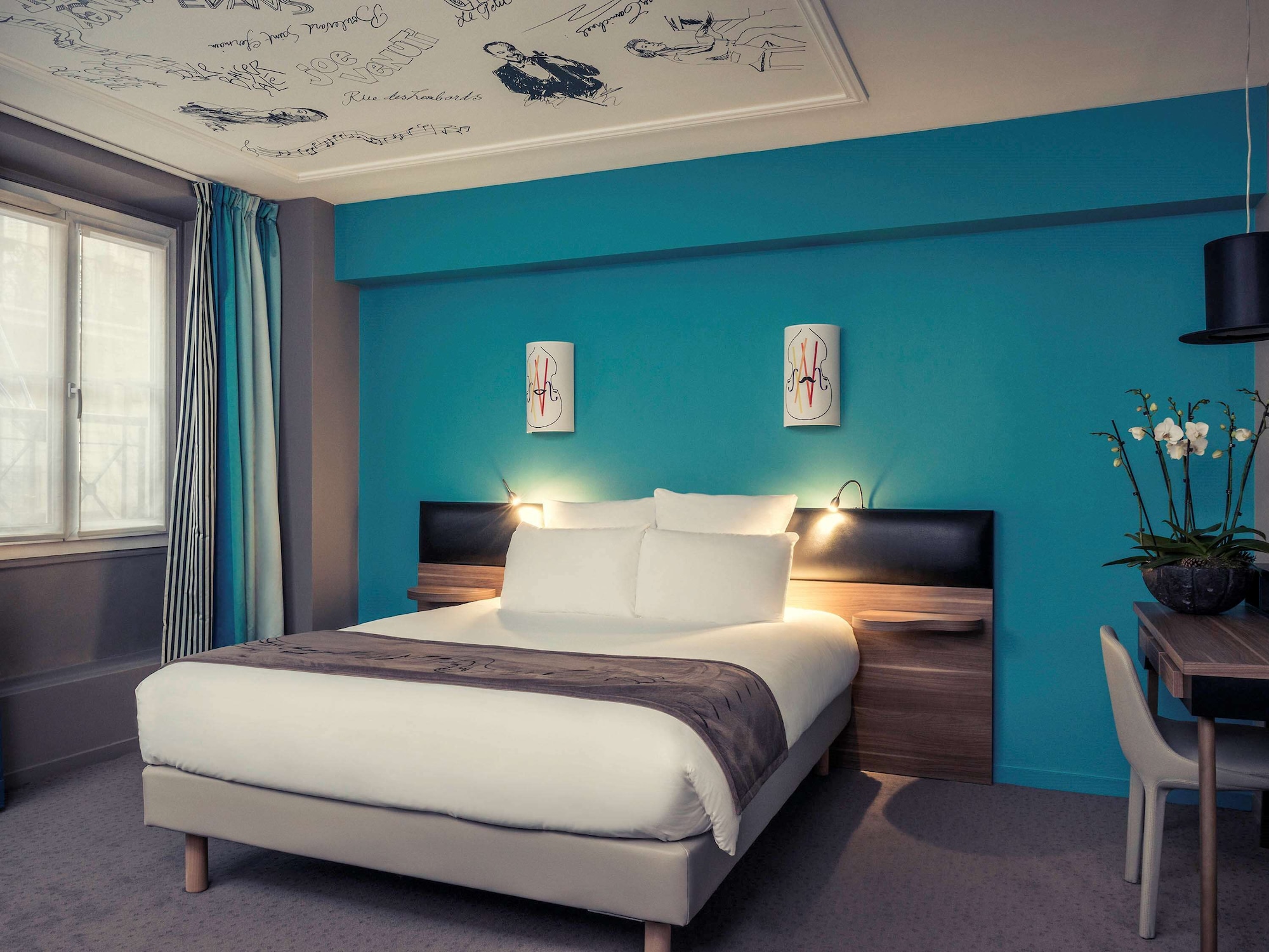PREMIUM, PRIVILEGE, DOUBLE BED, SOFA