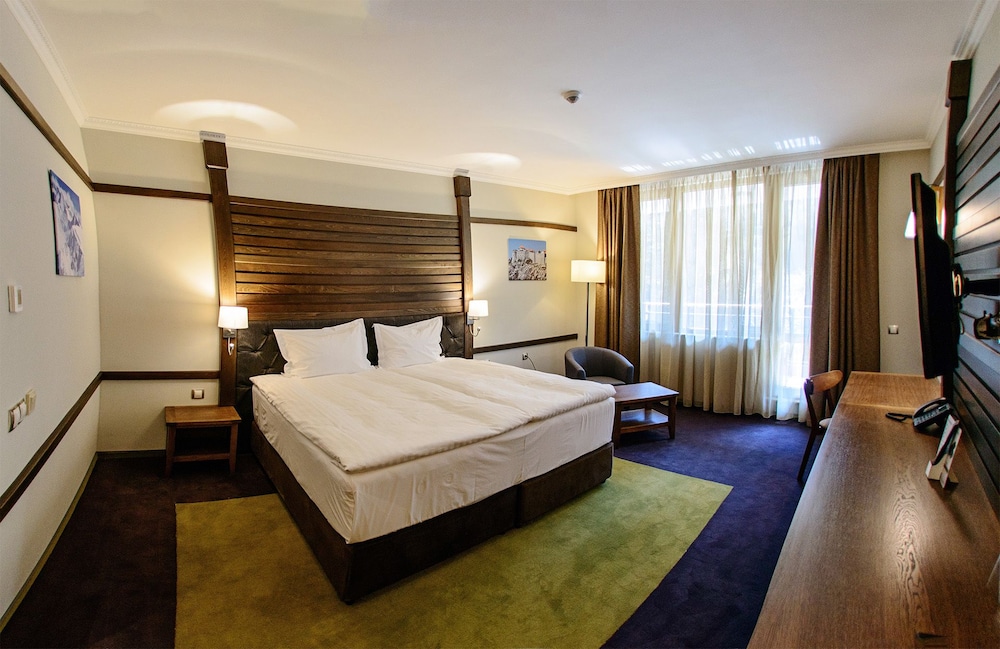 Hot Springs Medical & Spa Hotel 5/34