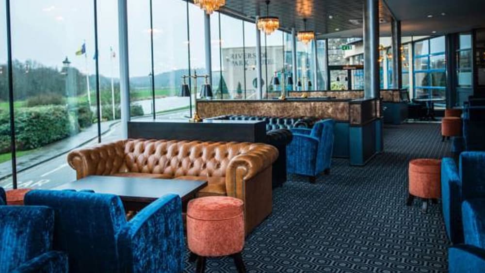 Riverside Park Hotel And Leisure Club 48/65