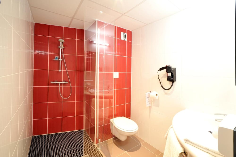 Hotel the Originals Nantes Est Novella 32/58