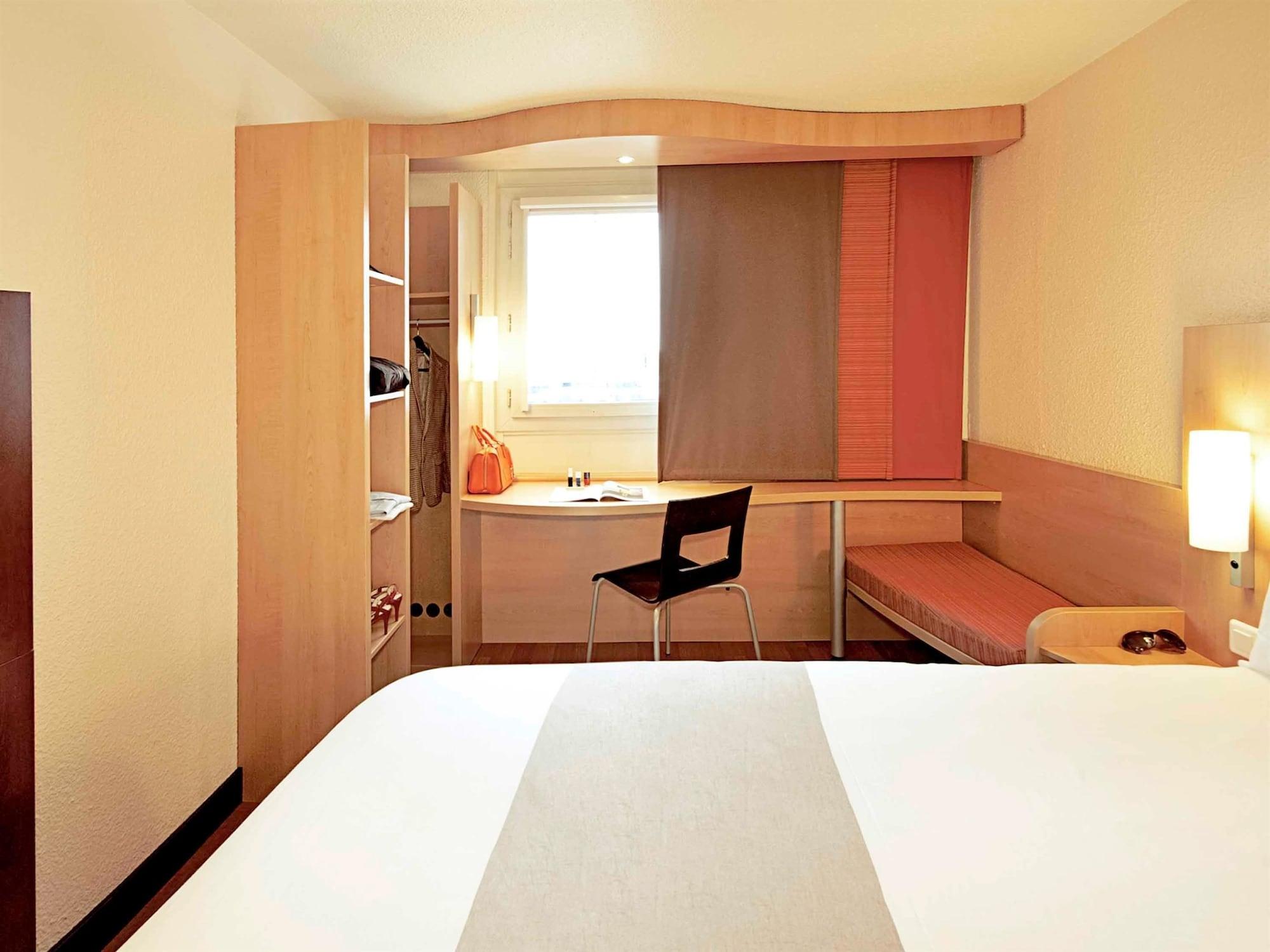 Standard, Multiple Beds، Ibis Poitiers Sud 6/7