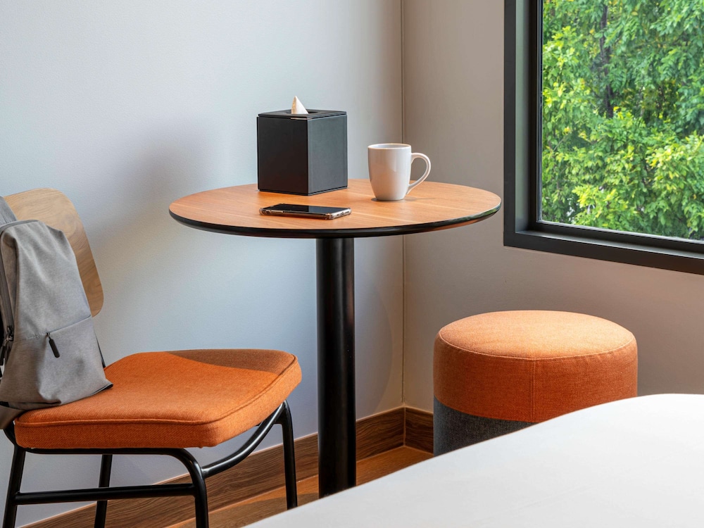 ibis Chiang Mai Nimman Journeyhub 35/42