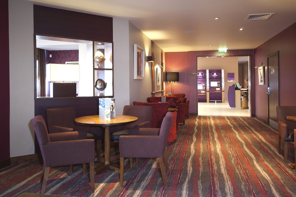 Premier Inn Edinburgh Park (The Gyle) 31/54