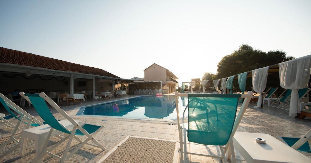 Saint Peter Bay Aparthotel 35/57