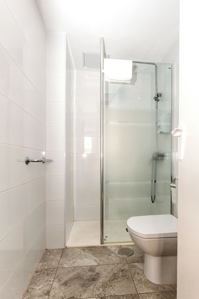 Hostal El Mercat 57/60