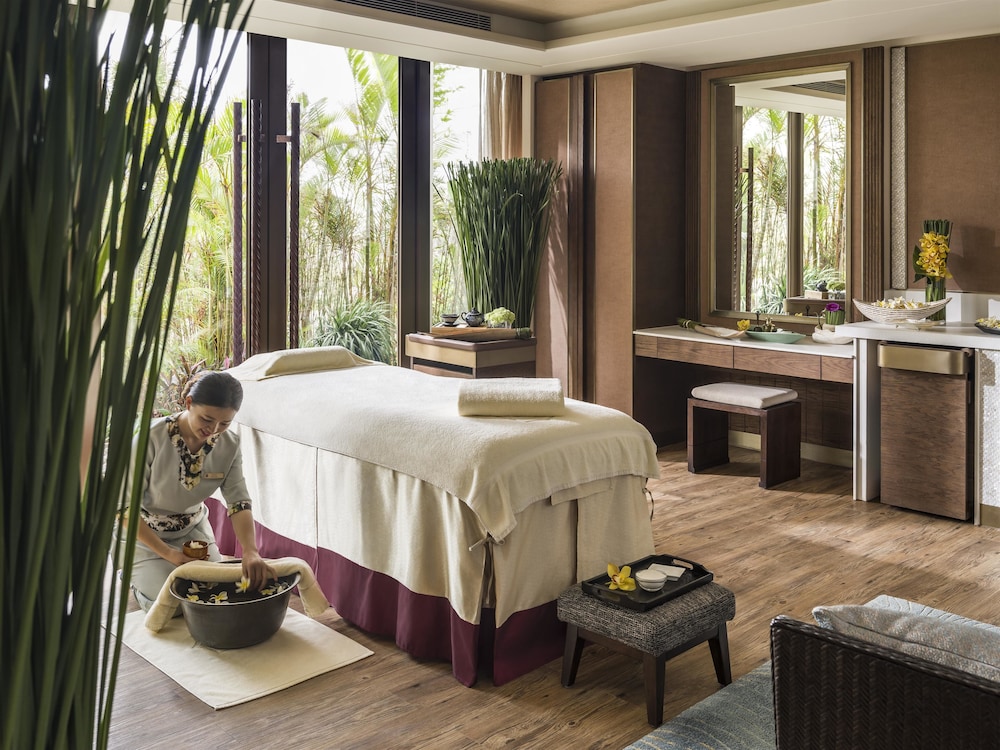Shangri-La Sanya 22/48