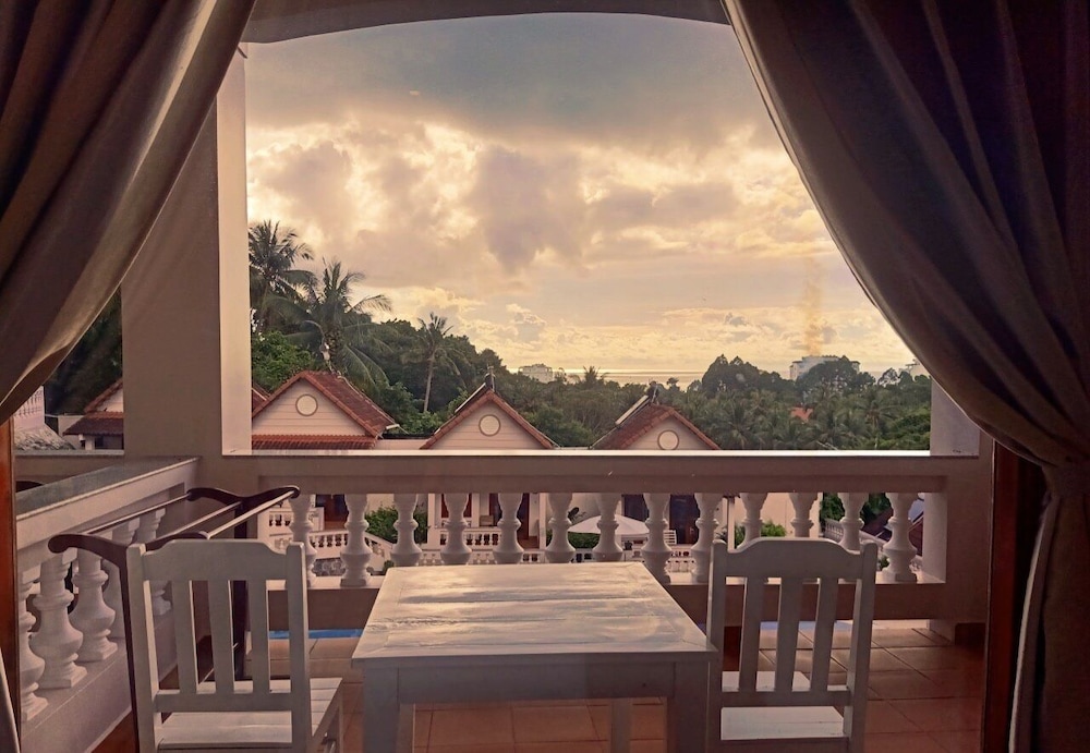 Hong Bin Bungalow 47/50