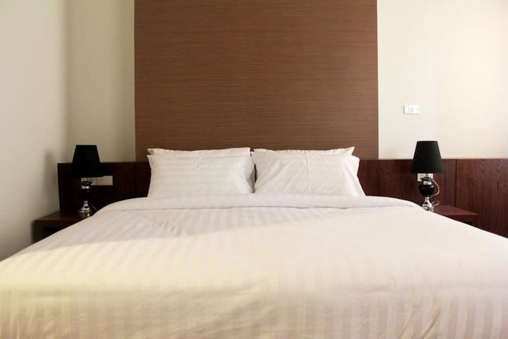 The Little Nest Hotel 23/49