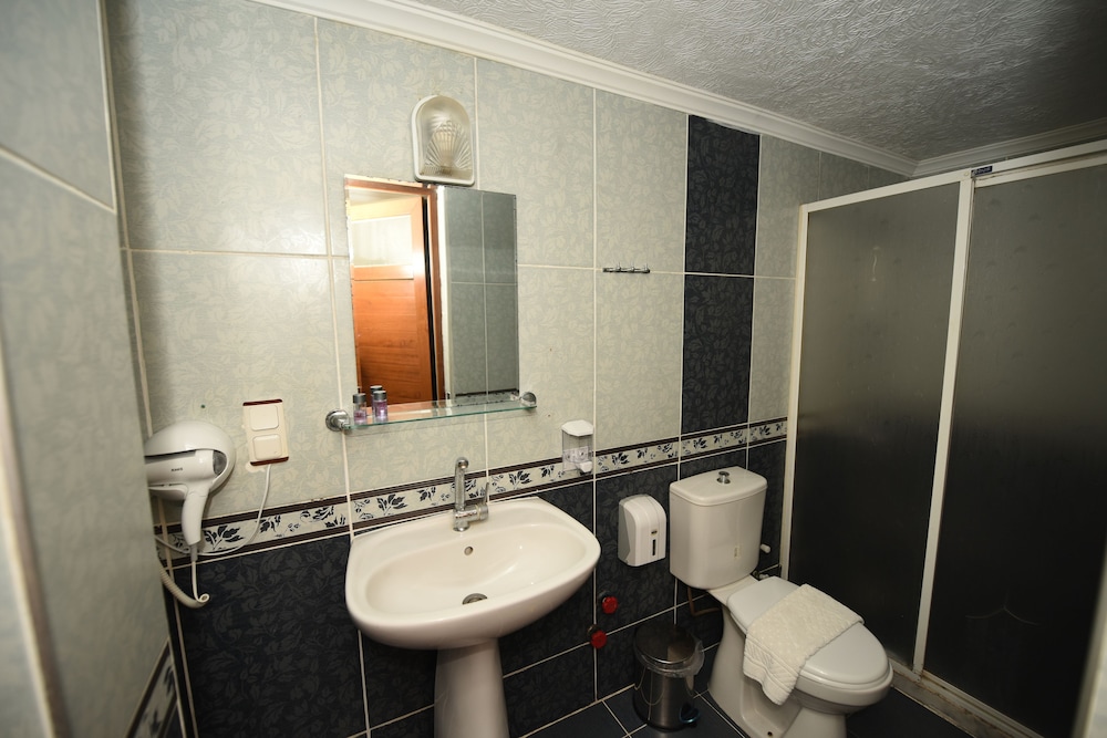 Rebetika Hotel 14/67