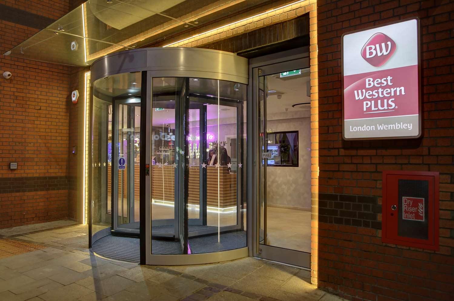 Best Western Plus London Wembley Hotel 5/27
