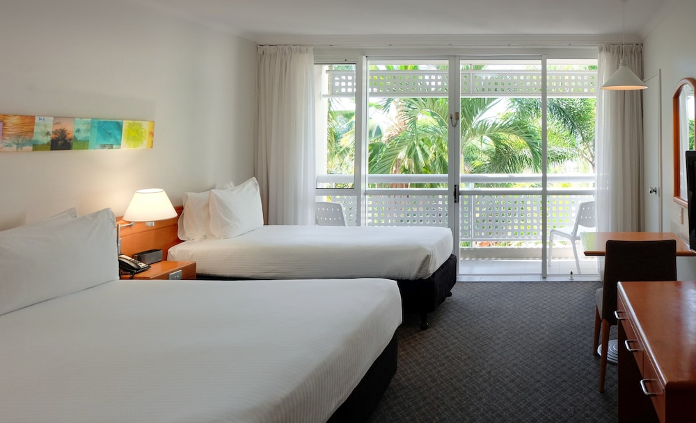 Cairns Harbourside Hotel 29/60