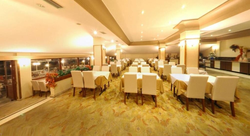 Diapolis Hotel 39/50