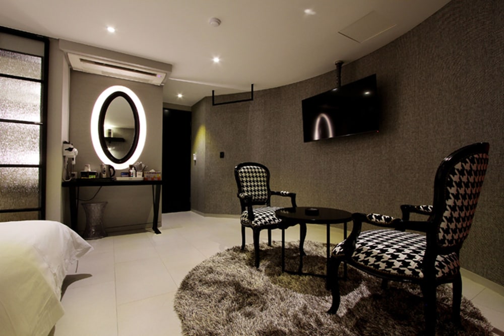 Jeonju Mari Hotel 25/50