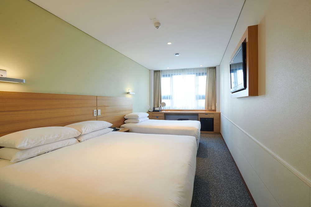 Nine Tree by Parnas Seoul Myeongdong 1 32/65