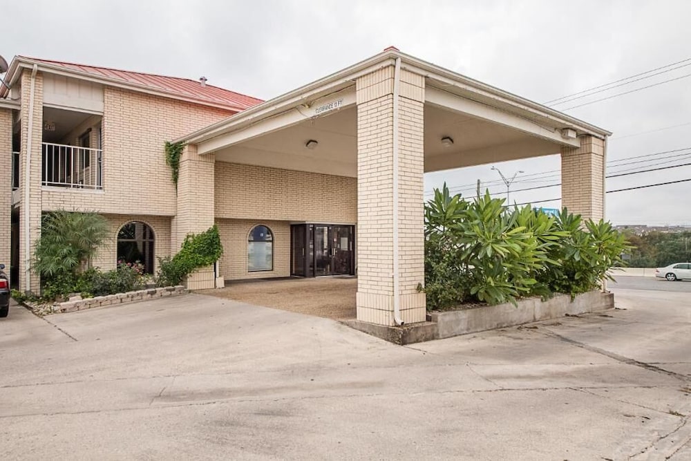 Motel6 San Antonio, TX - Six Flags Fiesta TX/La Cantera Area 32/44
