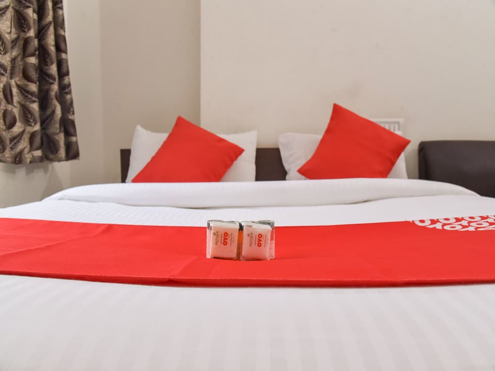 Oyo 12854 Hotel Sahara Inn 10/20