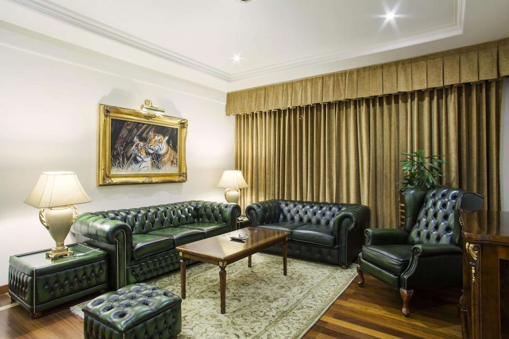 Radisson Hotel Jalandhar 31/50