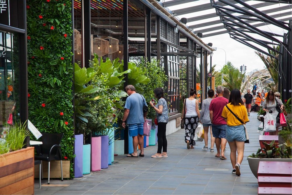 Edit Auckland Greenlane 57/62