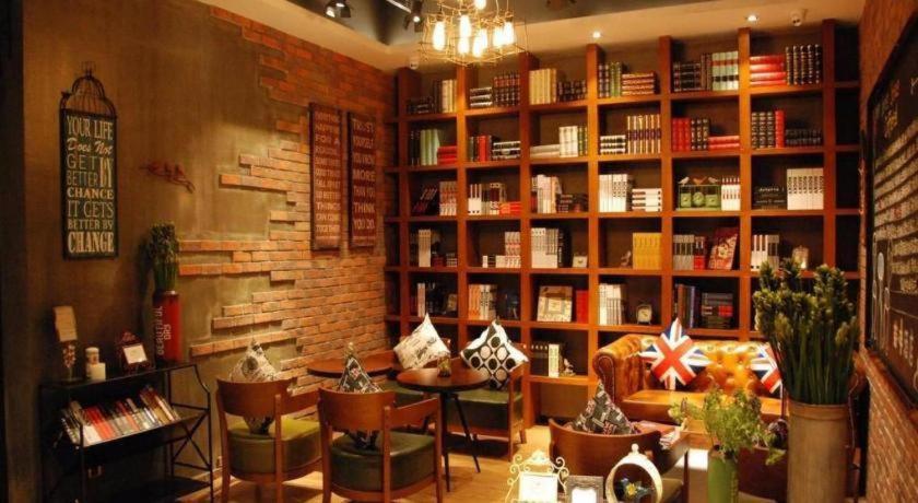James Joyces Coffetel (Xi'an West Chang'an Street University Town) 24/31