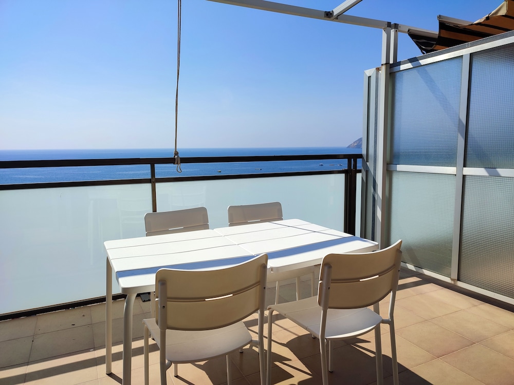 Apartamentos Atlantida 55/70