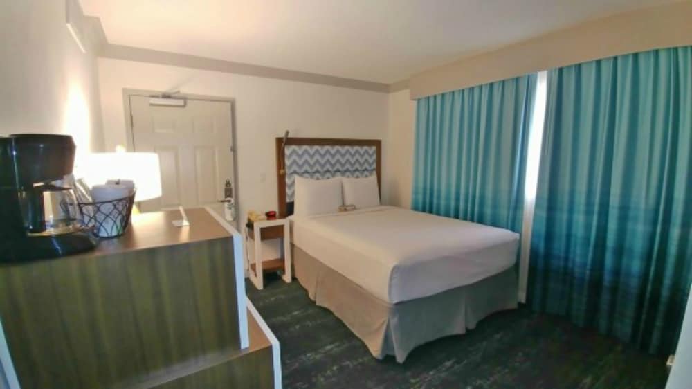 Bilmar Beach Resort 23/75