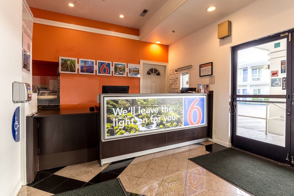 Motel6 San Rafael, CA 5/38