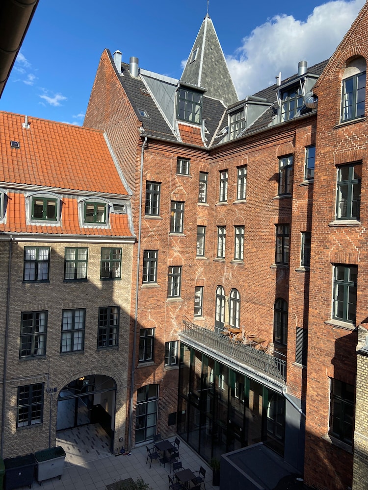 Hotel Bethel 4/50