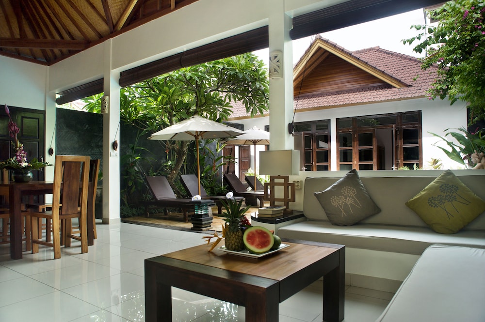 Villa Teman Lovina 17/35