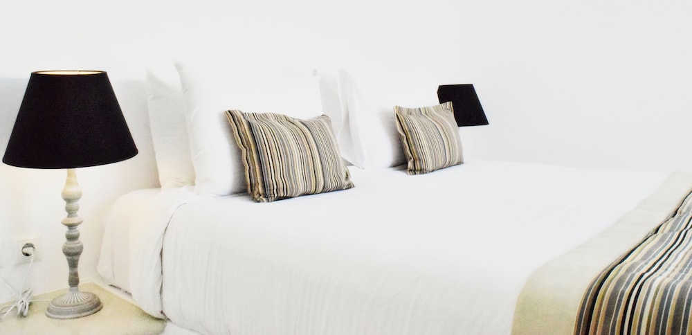 Amber Light Villas 25/70